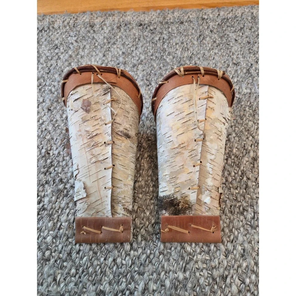 Vintage Pair of Ojibwe Birch Bark Wall Hanging Basket Handmade Cabin Art 9.5''
